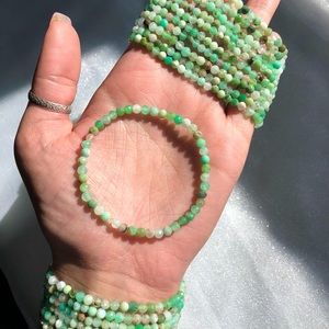 Chrysoprase faceted bracelet